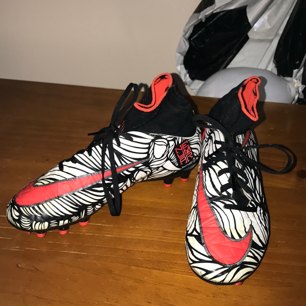 Great Condition Neymar Hyper-venom soccer cleats